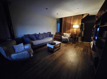 Casa · 170m² · 5 Ambientes · 1 Cochera · Venta de Casa en Madariaga.