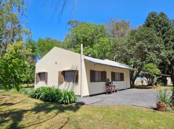 Casa · 177m² · 3 Ambientes · Casa Quinta en Venta - 2 Dorm. 1 Baño - 10.971 m² - Cañuelas