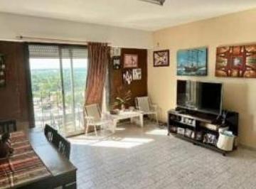 Departamento · 60m² · 3 Ambientes · Departamento en Alquiler - 2 Dorm. 1 Baño - 60 m² - Zarate