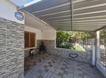 Casa · 168m² · 4 Ambientes · 3 Cocheras · Venta Casa B Panamericano