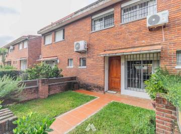 Casa · 80m² · 3 Ambientes · 1 Cochera · Venta de Casa en Cooperativa 2 Dorm. Pando