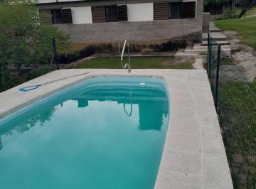 Casa · 160m² · 5 Ambientes · 2 Cocheras · Casa de 3 Dor y Pileta a La Venta en Cabalango