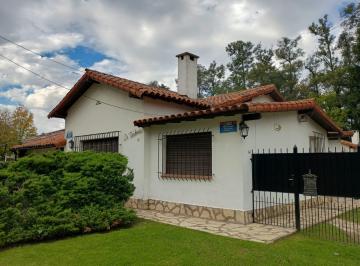 Casa de 5 ambientes, Moreno · Casaquinta con Importante Chalet de 6 Ambientes S/ Lote de 1000 m Cuadrados