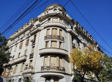 Departamento · 148m² · 7 Ambientes · Venta Dpto. 7 Ambientes Edificio Estilo Francés Emblemático