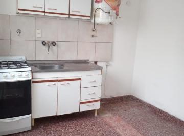 PH · 24m² · 2 Ambientes · Alquiler PH 2 Amb en Caseros