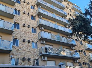 Departamento · 90m² · 2 Dormitorios · 1 Cochera · Venta Departamento con Financiación 2 Dorm. Centro Morón
