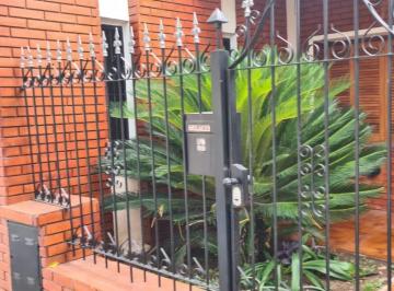 Casa de 5 ambientes, Córdoba · Casa 5 Ambientes Barrio General Artigas Apta Crédito Bancor