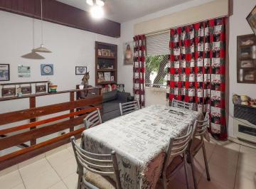 Casa · 64m² · 3 Ambientes · Venta Casa 2 Dorm., en Azcuenaga