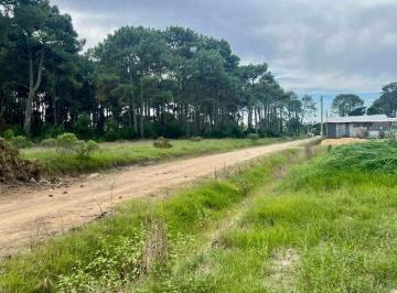 Terreno · 830m² · Venta de Terreno 830 m² en Solymar Norte