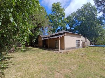 Quinta vacacional · 140m² · 2 Dormitorios · Venta de Quinta - 3 Amb - Paso del Rey