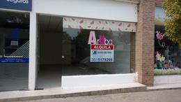 Local comercial · 50m² · 2 Ambientes · Local en Alquiler Saavedra y 9 de Julio - Villa Allende Centro.