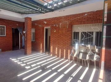 Casa · 1m² · 2 Ambientes · Casa en Venta, de 1 Dormitorio