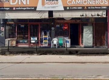 Local comercial de 5 ambientes, Merlo · Vende Inmueble Comercial Sobre Av Eva Peron Local + Departamento