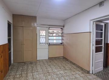 Casa · 161m² · 4 Ambientes · Oportunidad, Casa en Venta. Granadero Baigorria