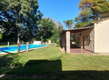 Quinta vacacional de 3 ambientes, Colastiné · ¡Casa Quinta en Calle Las Luciérnagas, Venta! Apta Crédito