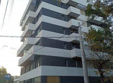 Local comercial de 1 ambiente, Córdoba · Venta Local Comercial Sobre Av Duarte Quiros a Estrenar