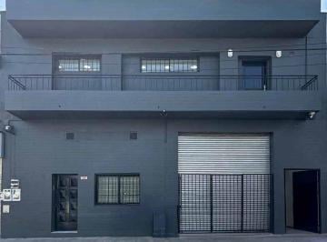 Depósito · 580m² · 6 Ambientes · Depósito en Venta - Oficinas - Baños - 640 m² - 3 de Febrero