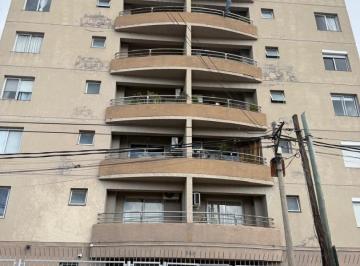 Departamento · 87m² · 4 Ambientes · 1 Cochera · Departamento en Alquiler Alberdi 746