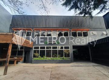 Bodega-Galpón · 1500m² · 10 Ambientes · 3 Cocheras · Galpones - Depósitos en Venta en Ituzaingó