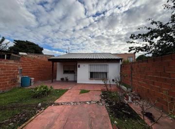 Departamento · 80m² · 3 Ambientes · Casa en Alquiler en Rafael Mendoza