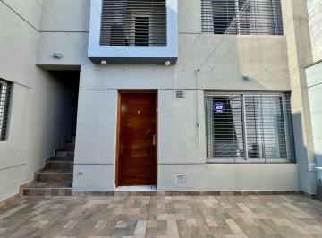 Departamento · 70m² · 3 Ambientes · 1 Cochera · Departamento Planta Baja en Venta - Guaymallén