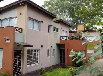 Hotel · 237m² · 8 Ambientes · Las Gaviotas – Venta o Permuta Propiedad Complejo Listo Para Trabajarlo – 4 Unidades