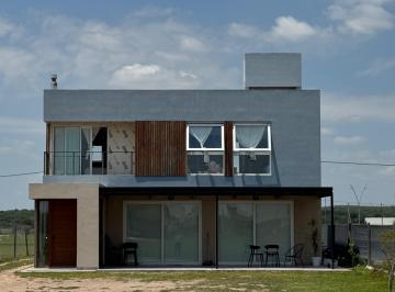 Casa de 4 ambientes, Malagueño · Casa Acquavista - 3 Dorm.
