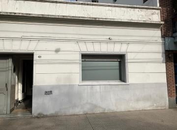 PH · 80m² · 3 Ambientes · PH - Patio - Balcón - Únicamente Uso Profesional o Comercial