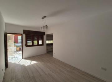 Comedor · Casa 2 Dorm - Bº San Martín - Patio - Quincho - Cochera
