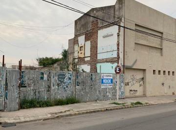 Terreno · 300m² · Lote Céntrico Para Constructora
