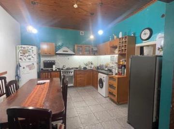 Casa de 4 ambientes, Tigre · Casa en Venta Tigre 4 Ambientes