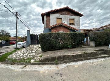 PH de 3 ambientes, Tres de Febrero · Venta PH en Planta Baja – 3 Ambientes con Jardín y Entrada de Auto
