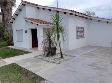 Casa · 113m² · 2 Dormitorios · Casa en Funes