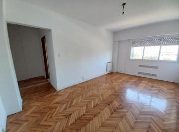 Departamento · 51m² · 2 Ambientes · Exc 2 Ambientes Super Luminoso - San Telmo