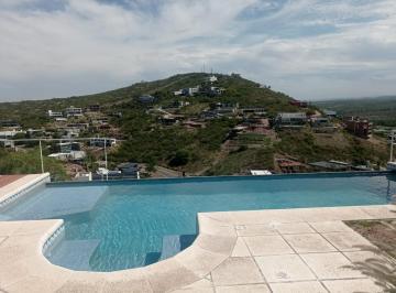 Casa · 400m² · 5 Ambientes · 2 Cocheras · Casa en Venta La Cuesta, Gran Vista, Apto Hipotecario