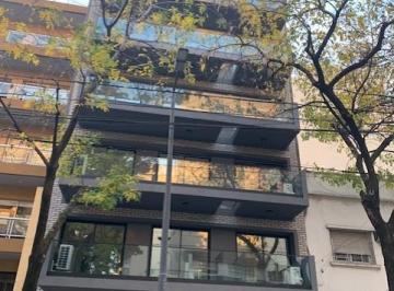 Departamento de 1 ambiente, Villa del Parque · Monoambiente Al Frente con Balcon a Estrenar
