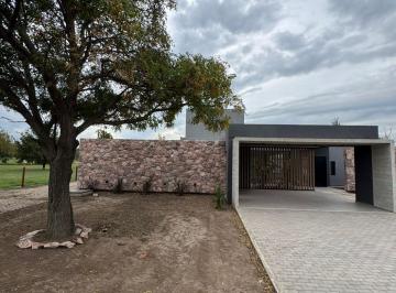 Casa de 8 ambientes, Malagueño · Vendo Casa de 3 Dorm con Pileta en Valle del Golf Etapa 1