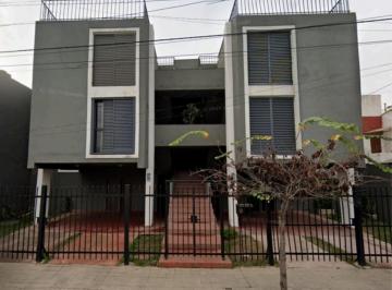 Casa · 65m² · 4 Ambientes · 2 Cocheras · Casa en Venta Zona Norte Villa Cabrera