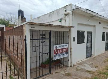 PH de 1 ambiente, Malvinas Argentinas · Departamento PH 2 Ambientes a La Venta en Los Polvorines