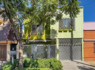 Casa · 120m² · 3 Ambientes · Casa en Lanús Este