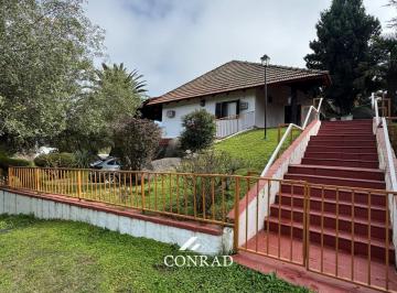 Casa de 8 ambientes, Villa Cerro Azul · Cerro Azul - Casa en Venta de Tres Dorm. con Pileta - Córdoba