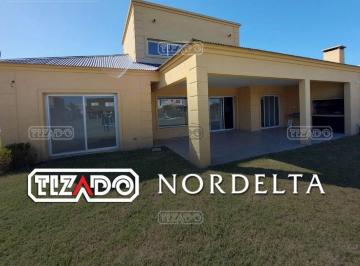 Casa · 197m² · 4 Ambientes · 1 Cochera · Casa en Alquiler en San Gabriel, Villanueva, Tigre