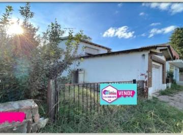 Casa · 119m² · 4 Ambientes · 2 Cocheras · Oportunidad Casa en Venta a Refaccionar en Excelente Ubicación