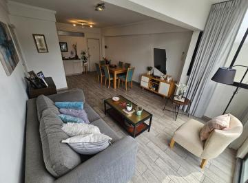 Departamento · 62m² · 3 Ambientes · 1 Cochera · Departamento - Venta - 3 Ambientes - Flores