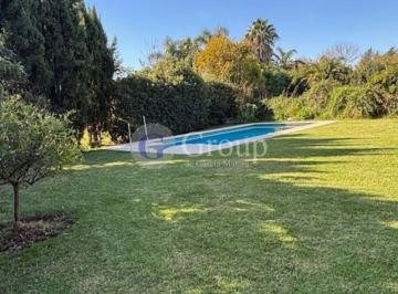 Casa · 260m² · 6 Ambientes · 2 Cocheras · Casa Chalet en Alquiler en Santa María de Los Olivos, Malvinas Argentinas, G. B. a. Zona Norte