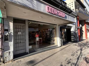 Local comercial · 225m² · 2 Ambientes · Local + Casa en Venta - Ensenada