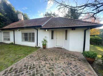 Quinta vacacional · 162m² · 2 Dormitorios · Casa Quinta 1340 m² El Pato a m Country Club