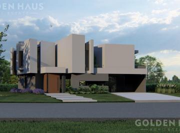 Casa · 214m² · 6 Ambientes · 2 Cocheras · Casa a Estrenar de 6 Ambientes Al Lago con Piscina
