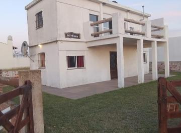 Casa de 3 ambientes, Mar del Sur · Casa en Rocas Negras - Mar del Sur - Miramar.