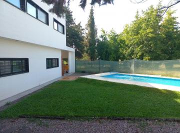 Casa · 97m² · 5 Ambientes · 1 Cochera · Casa 3 Dorm., Piscina. Venta B. San Jerónimo, Matheu, Escobar
